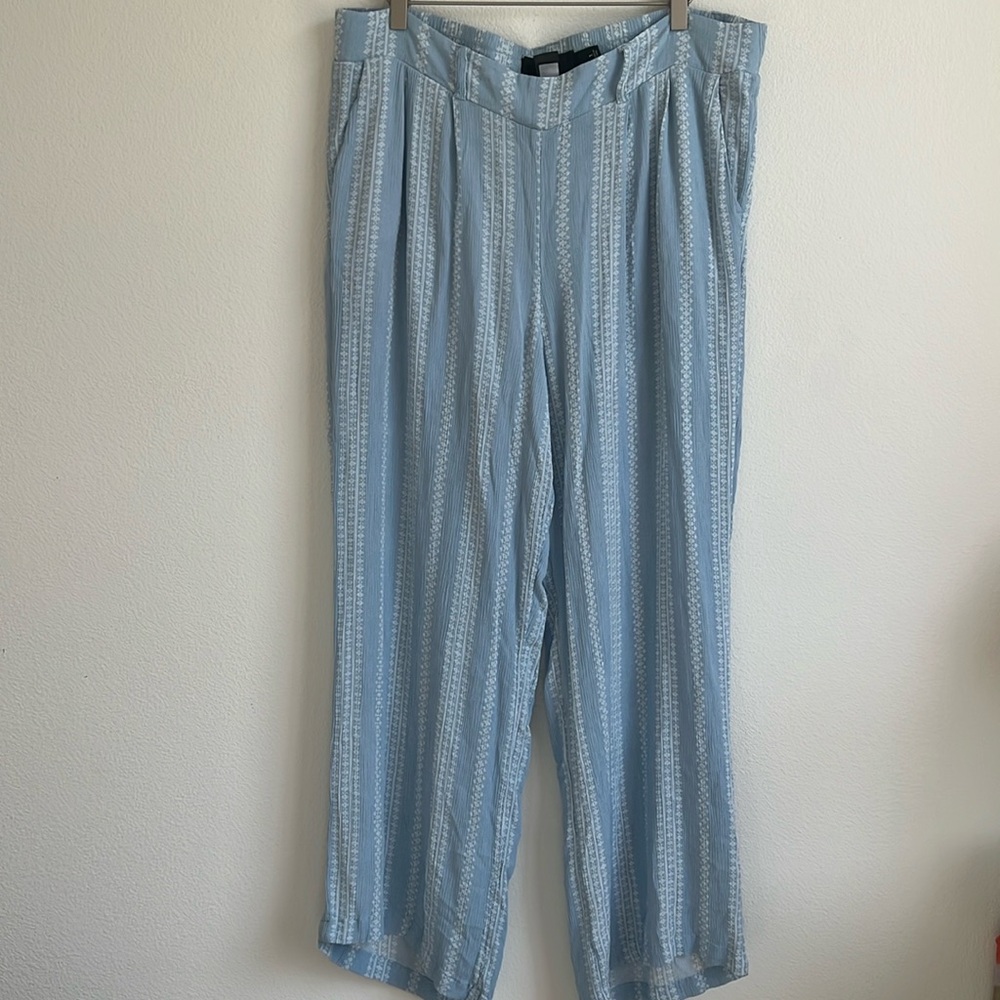 TORRID Blue Pull On Wide Leg Gauze High Rise Pants